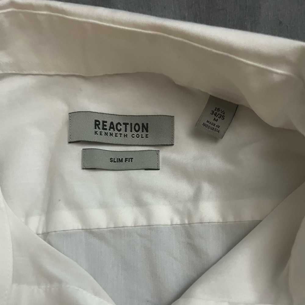 Kenneth Cole Button Down - Picture 2 of 3
